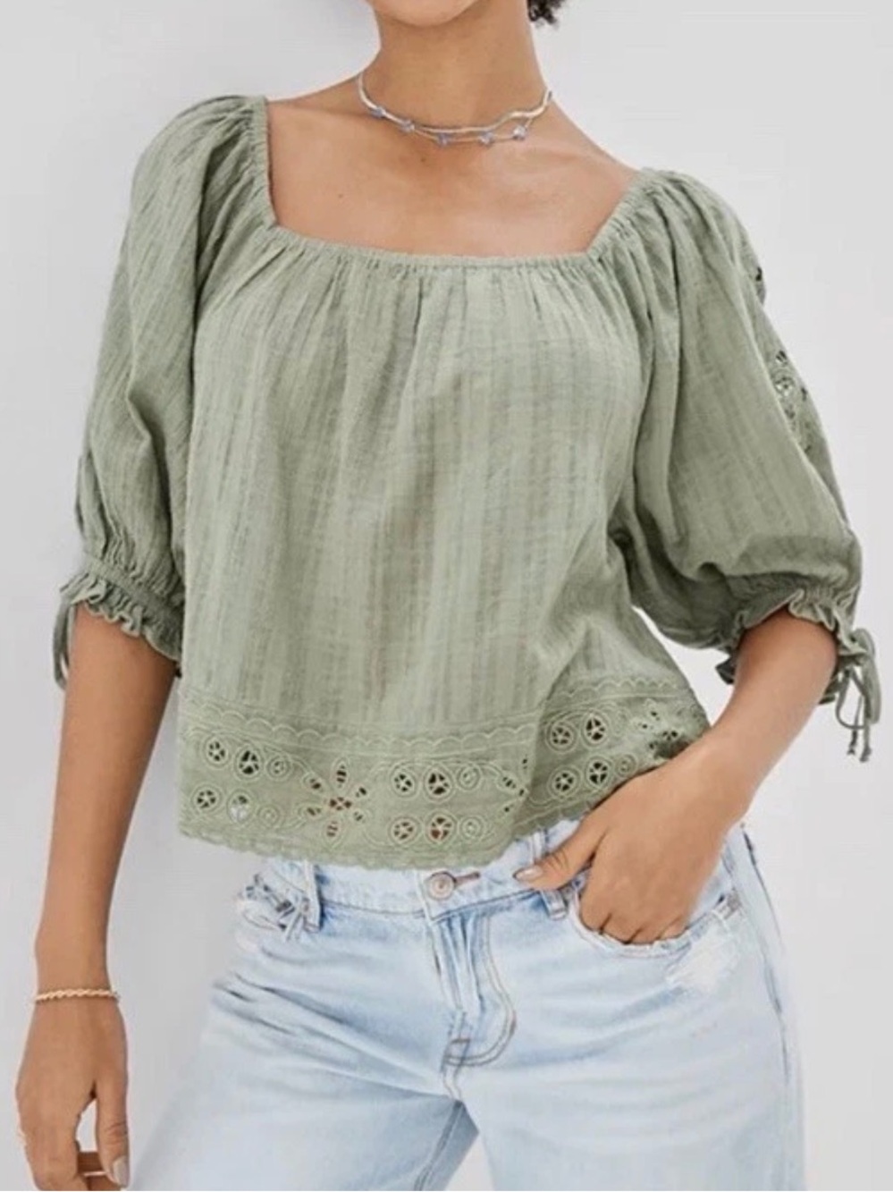 American Eagle Sage Green Textured Eyelet Cropped Top Size Medium 100% Cotton